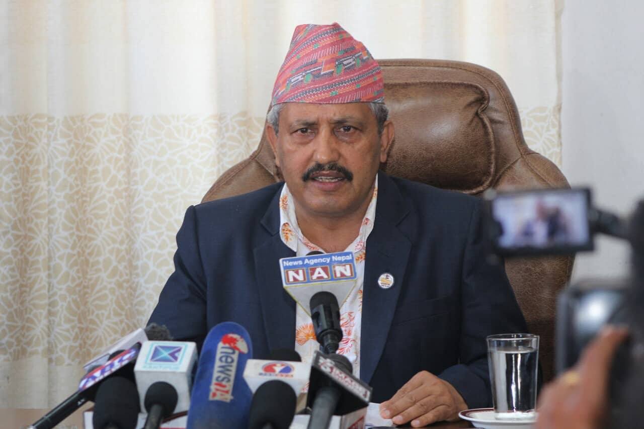 पाठ्यभार घटाएर भए पनि शैक्षिकसत्र पूरा गरिन्छ : शिक्षामन्त्री