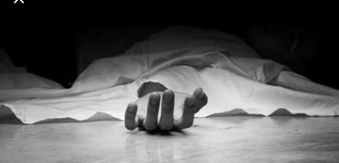 निजामती प्रशासन कस्तो ढङ्गले चलिरहेको छ? १५ वर्षअघि निधन भएका कर्मचारीको सडक विभागमा सरुवा