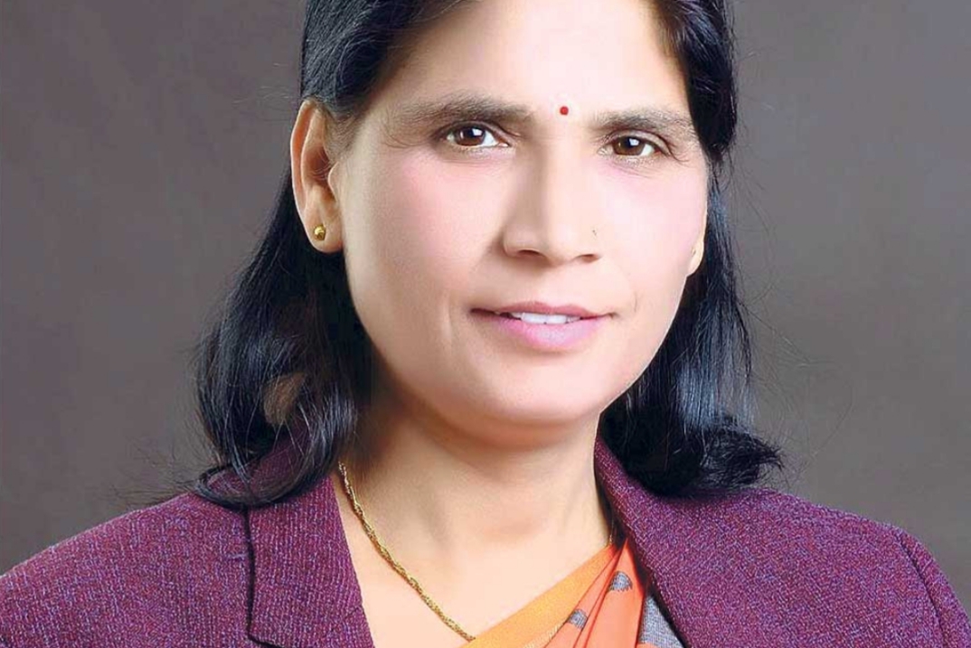 मन्त्री पद्मा अर्यालले चिट चोरेको कारण रेस्टिकेट भएको खुलासा- OmkarTimes.Com