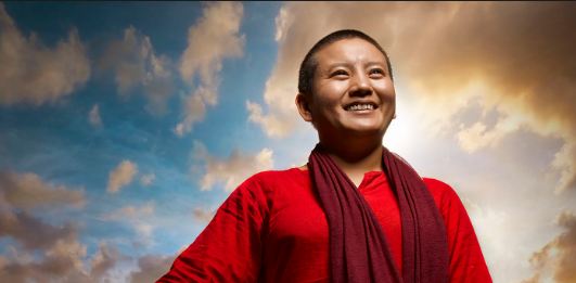 सम्पत्ति शुद्धीकरणमा तानिइन् गायिका आनी, रकम नरोक्न प्रधानमन्त्री सचिवालयको दबाब