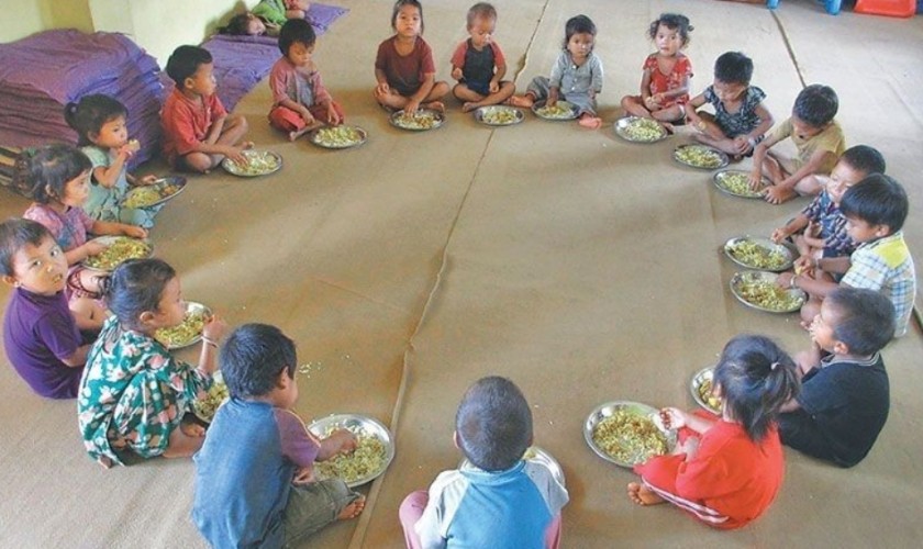 जनप्रतिनिधि, कर्मचारी र दलालबीच कमिसनको भागबन्डा नमिल्दा बालबालिकाको खाजा रोकियो