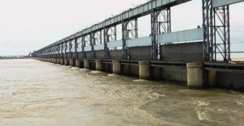 सप्तकोसीमा ५६ ढोकामध्ये ३६ ढोका खोलिए, ढोका बन्द गर्न भारतको दबाब