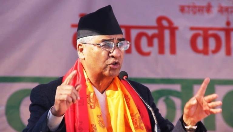 आफ्नै मन्त्रीलाई बिश्वास नगर्नेले कसरी देश चलाउछन्?ओलीलाइ देउवाको प्रश्न