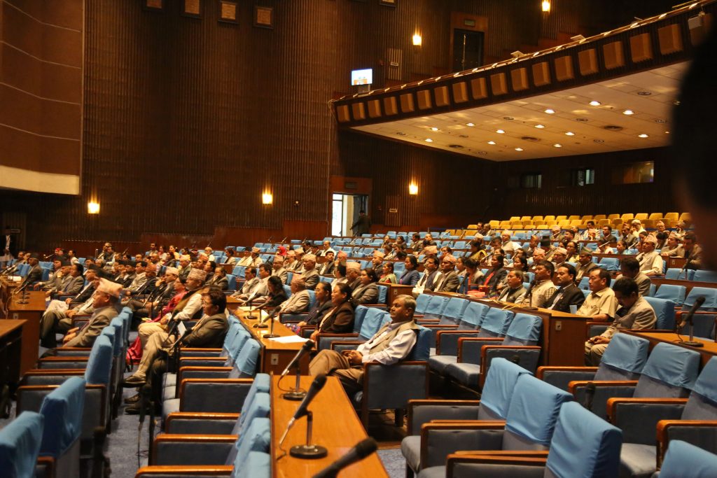 वर्षा र बाढीबाट विस्थापितलाई सहयोग गर्न सांसदको माग