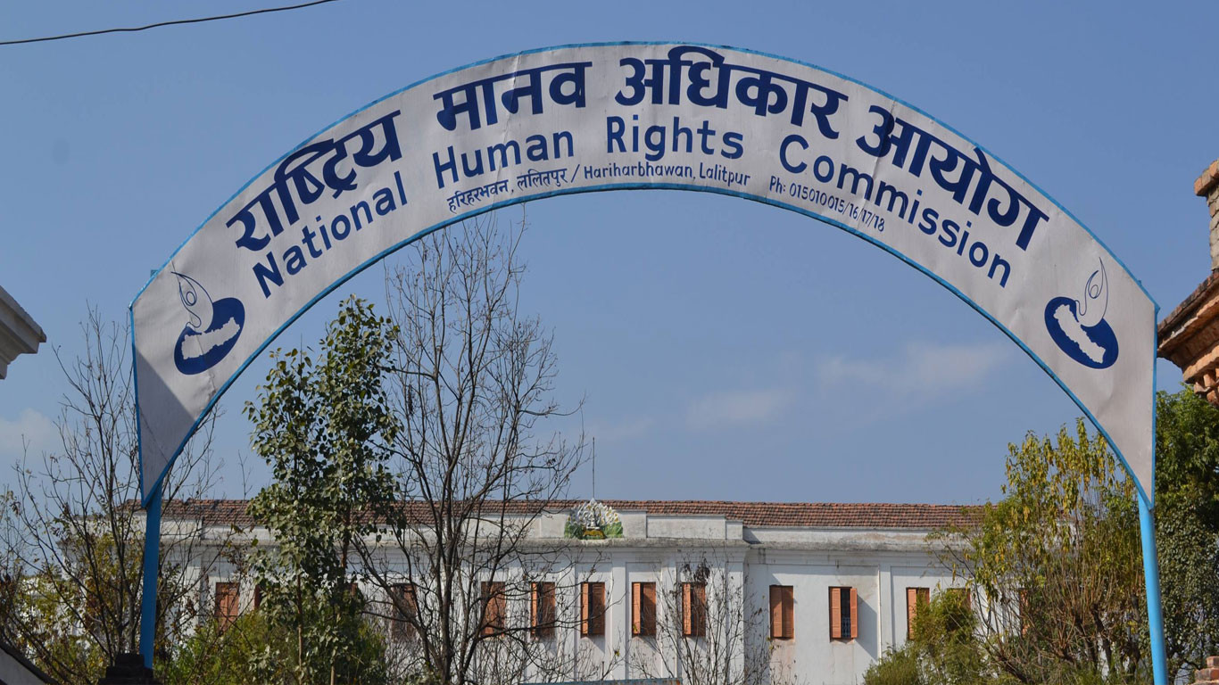 डा केसीको माग सम्बोधन गर : आयोग