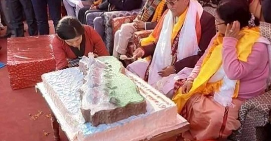 प्रधानमन्त्री ओलीबाटै आफ्नै पार्टीले बनाएको आचारसंहिता उल्लंघन
