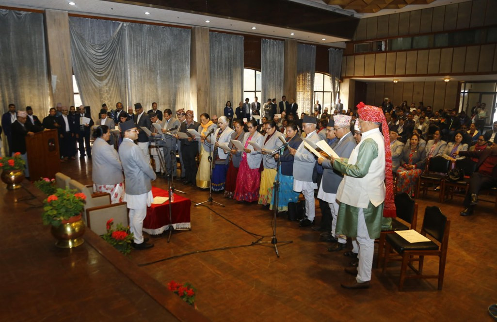 नवनिर्वाचित राष्ट्रियसभाका सदस्यले लिए सपथ