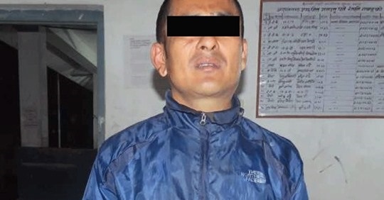 कटुवा पेस्तोलसहित झापामा एक जना पक्राउ