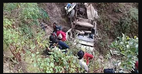 जीप दुर्घटनामा वडा सचिवको मृत्यु, ७ जना घाइते