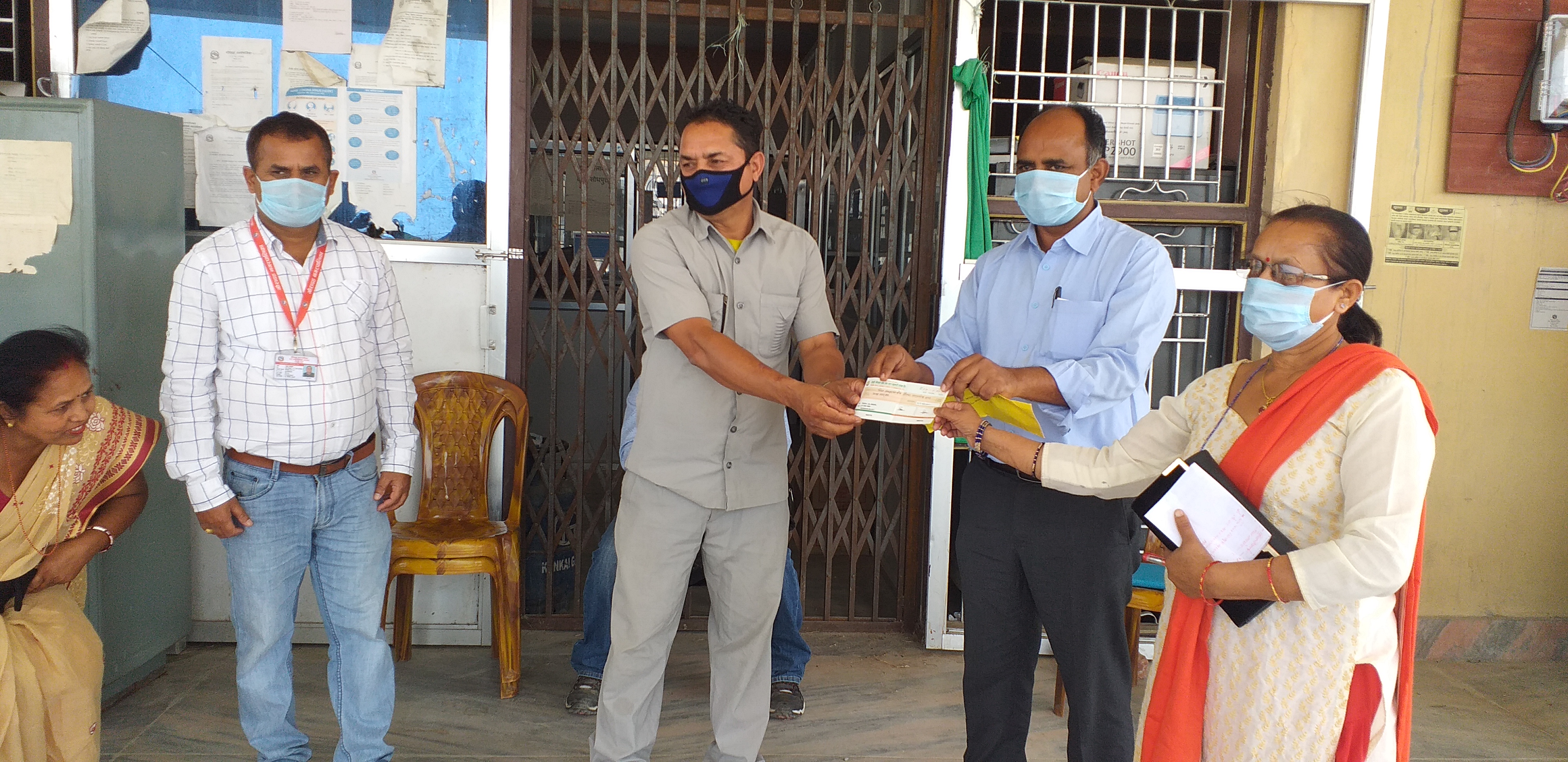 ‘व्यवसायी बचाउन सके हामी घरबेटी आफैं बाच्नेछौं’- एक प्रभावसाली झापाली नेताले गरे यस्तो घोषणा
