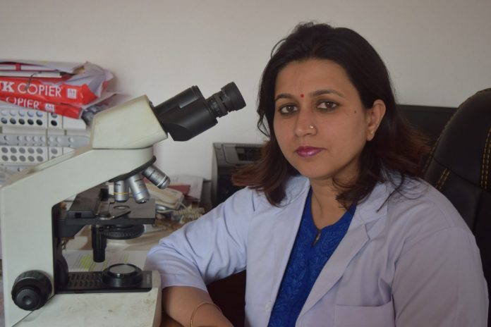 संक्रमितको जीन अनुमतिबिना अनुसन्धान गर्न दिएको भन्दै डा. झासहित ६ जनासँग स्पष्टिकरण माग