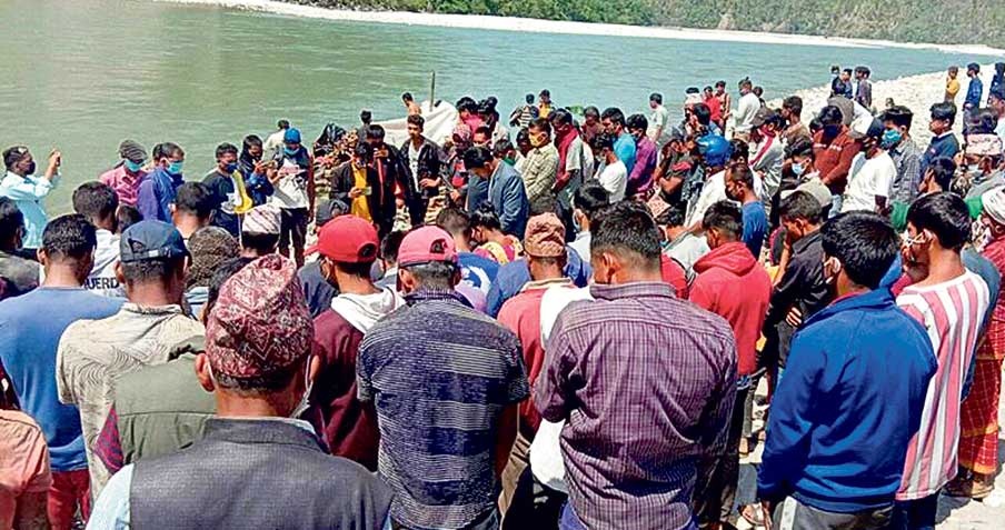 रुकुम घटनाकाे पोष्टमार्टम रिपोर्ट : पाँचै युवाकाे मृत्यु कुटपिटबाट