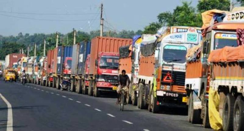 जोगवनी नाका सामान्य अवस्थामा फर्किँदै
