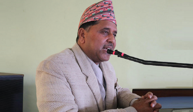 शैक्षिक गुणस्तर सुधार्न समुदाय परिचालन आवश्यक : मन्त्री घिमिरे