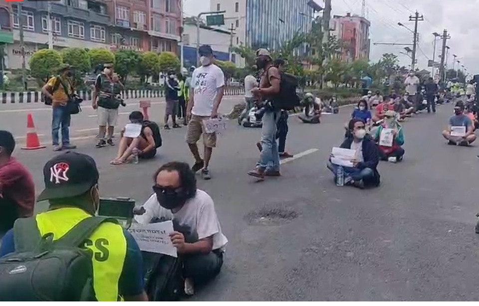 सरकारविरोधी प्रदर्शनमा सहभागी ४ जना विदेशी पक्राउ