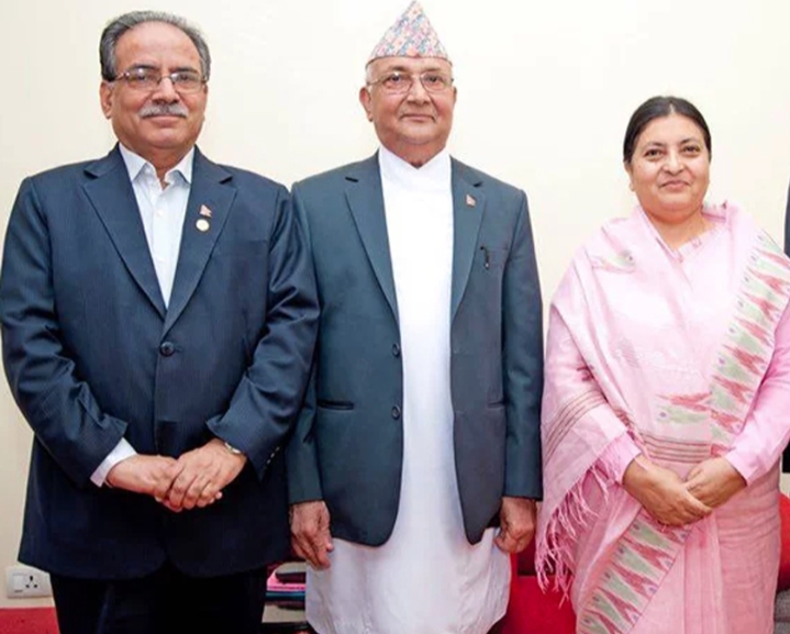 पार्टीभित्रको विवाद नमिलेपछि राष्ट्रपति भेट्न ओली र प्रचण्ड शीतल निवासमा
