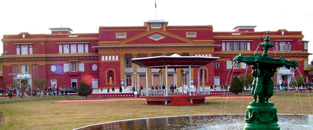प्रचण्ड, खनाल र नेपाल पुगे शितल निवास
