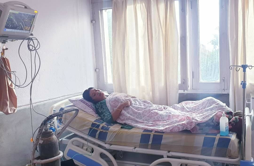 कोरोना संक्रमित नेकपा सचेतक शान्ता चौधरी आईसीयुमा