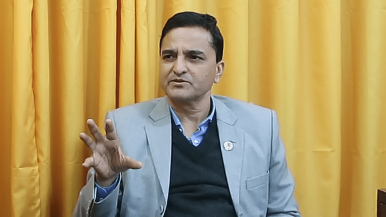 नेकपामा विवाद बढ्दा भूतप्रेतहरू सल्बलाउन थाले : मन्त्री भट्टराई