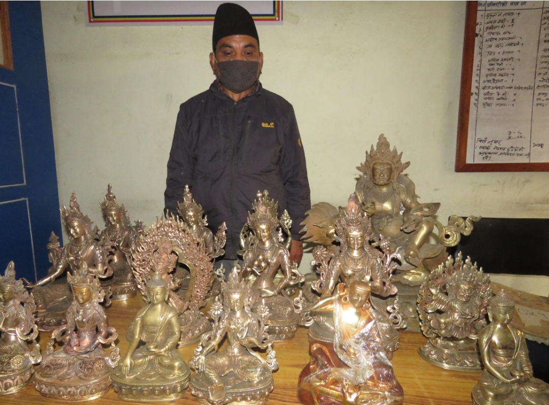 मूर्ति चोरी गरेर फरार एक जना पक्राउ