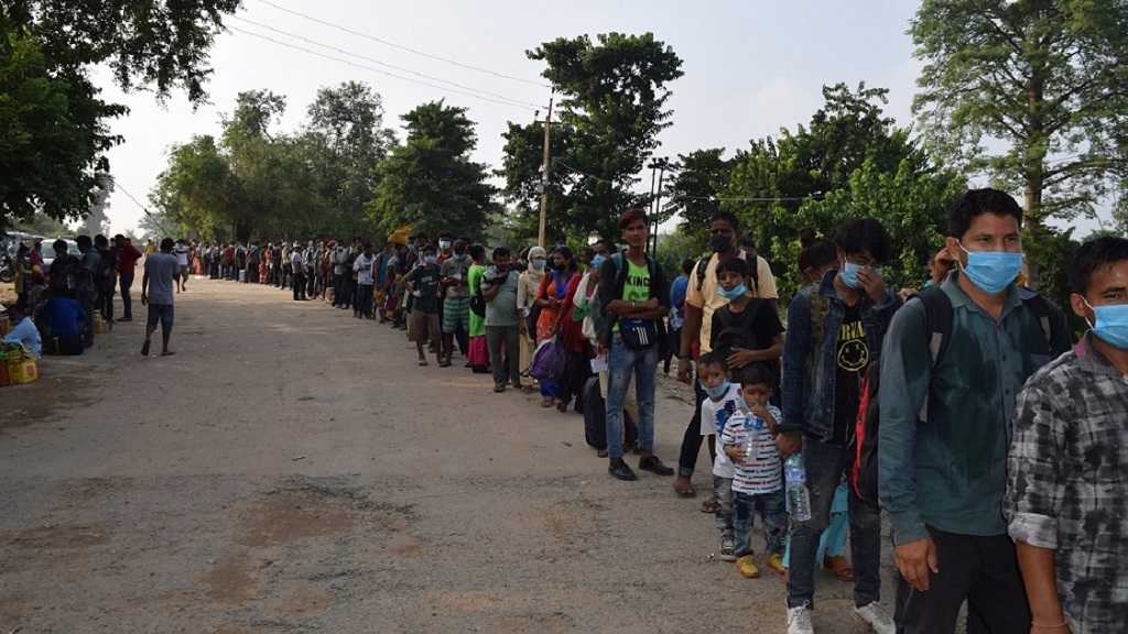 सुरक्षाका मापदण्ड पूरा नगरी भारतबाट फर्किएकालाई सिधै घर