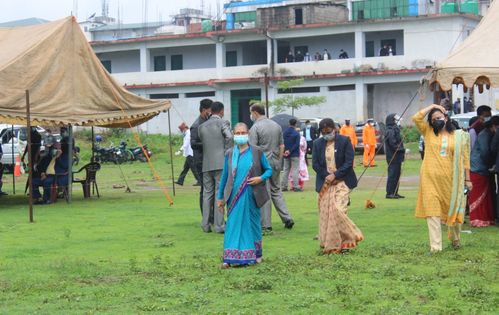 स्थानीय तह निर्वाचनमा जुटे दलहरू