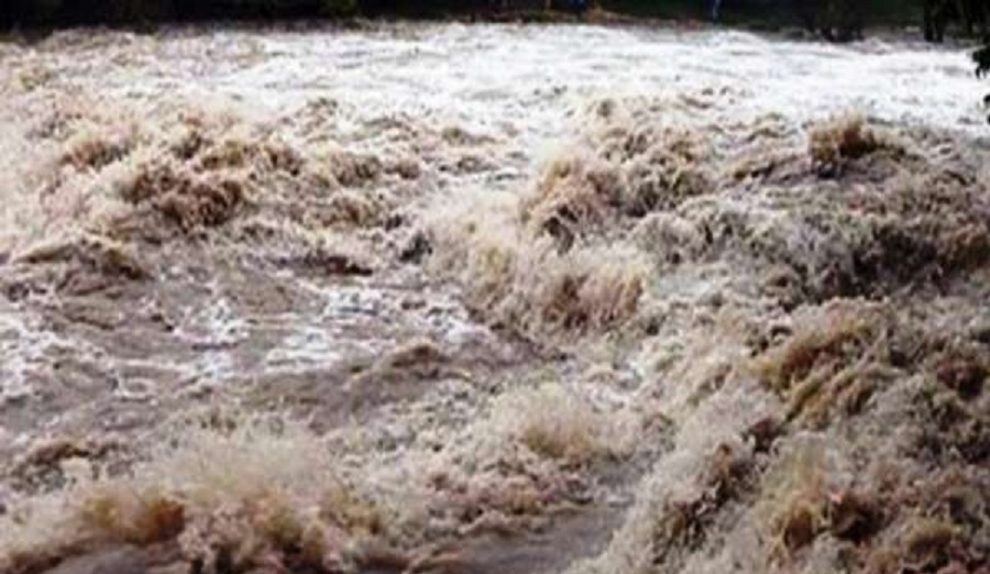 पञ्चेश्वरको बाढीले एक दर्जन घरमा क्षति