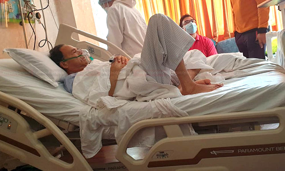 पूर्वप्रधानमन्त्री झलनाथ खनालको मिर्गौला प्रत्यारोपण सफल