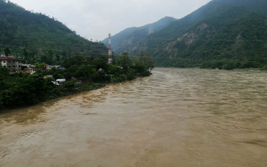 सेती नदीमा पानीको बहाव बढ्यो, सतर्क रहन आग्रह