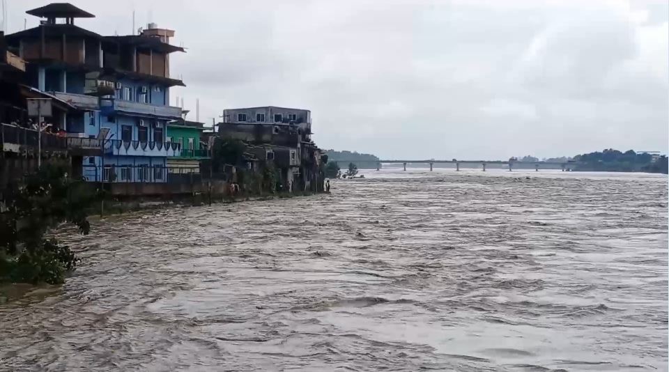 नारायणी नदीमा पानीको सतह इतिहासकै उच्च विन्दुमा