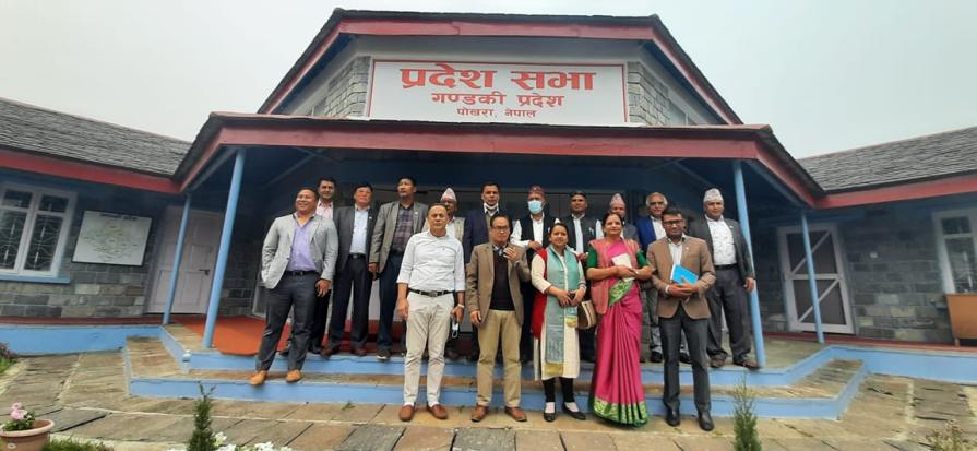 मन्त्रीलाई जिम्मेवारी