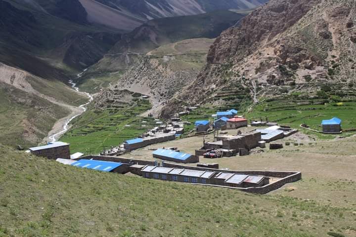 विद्यार्थी नै नभएका विद्यालयमा शिक्षकलाई तलब !