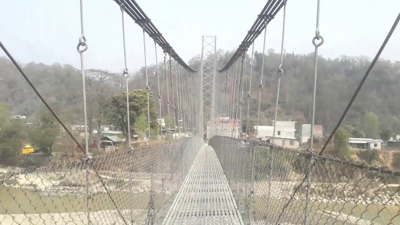 ताङ्गु खोलामा झोलुङ्गे पुल निर्माण