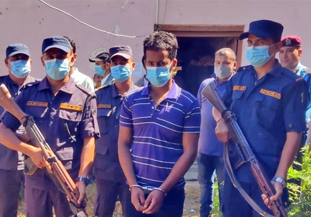 संखुवासभा सामूहिक हत्यामा संलग्न आरोपमा लोकबहादुरका भाइसहित  प्रहरीले थप ४ जनालाई पक्राउ