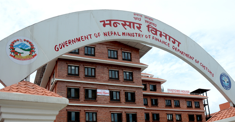 नेपालीले बजाउँछन् १ वर्षमा २६ करोडको बाद्ययन्त्र