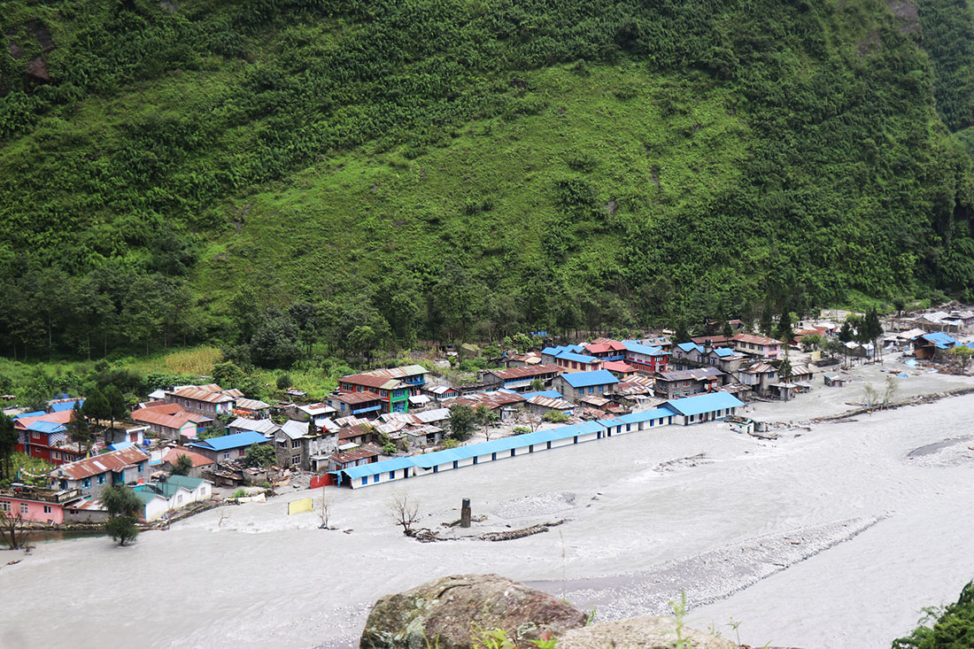 बाढी प्रभावित मनाङमा दशै अगावै यातायात सञ्चालन हुने