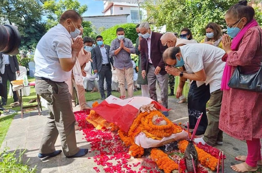 प्रधानमन्त्री देउवाद्वारा पूर्व राजदूत रुक़्मशमशेर राणाको निधनप्रति श्रद्धाञ्जली व्यक्त