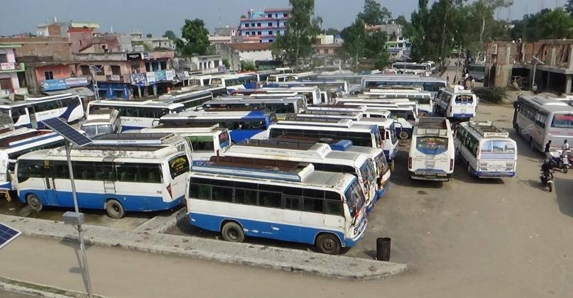 सार्वजनिक यातायात केन्द्रीय महासंघको आह्वानमा काठमाडौं उपत्यकाभित्र तथा बाग्मती प्रदेशभरी छोटो दूरीमा चल्ने सवारीको सेवा बन्द