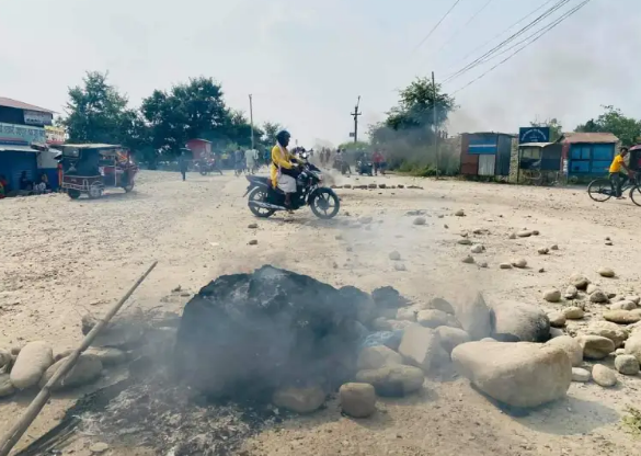 रुपन्देहीमा आज पनि कफ्र्यू, मृत्यु भएका ३ जनाको पहिचान खुलेन