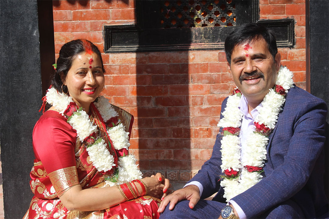 मनोज गजुरेलले कसे लगनगाँठो