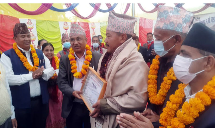 जग्गादाता ठकुरी सम्मानित