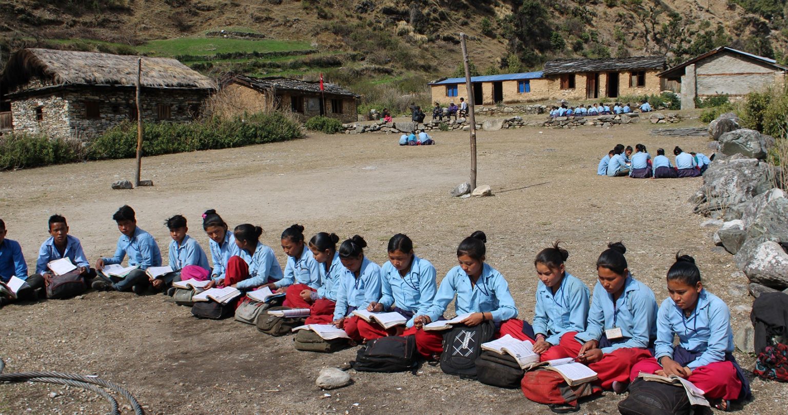 पहिरोले विद्यालय भवन भत्किँदा पठनपाठन प्रभावित