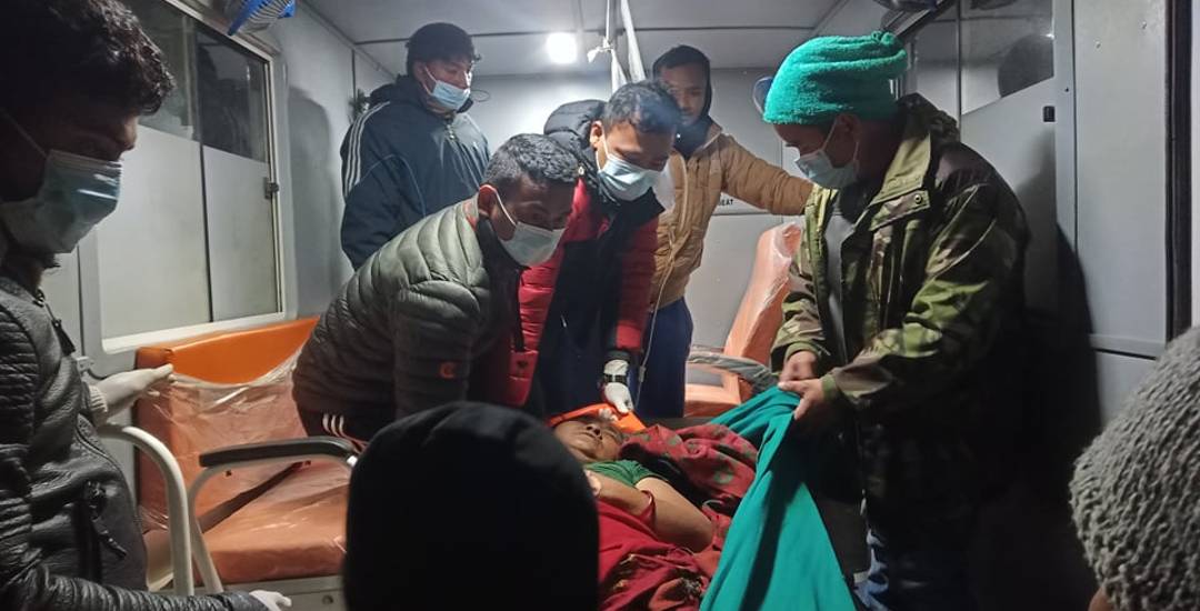 बन्दीपुर दुर्घटनामा घाइतेको भरतपुरमा उपचार हुँदै