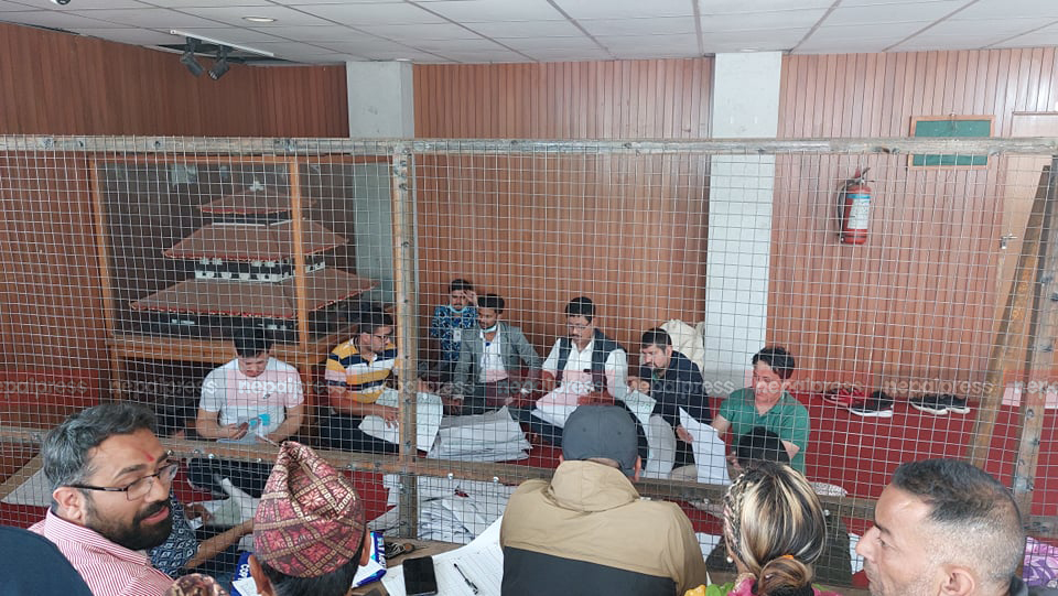 काठमाडौं अपडेटः कोर एरियाको मतगणना सुरु, आउला कथामा ट्वीस्ट ?