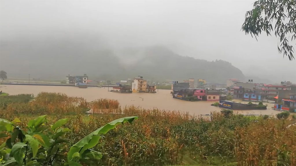 पोखराको सुइँखेत डुबानमा, डेढ सय बढी परिवारलाई सुरक्षित स्थानमा सारियो