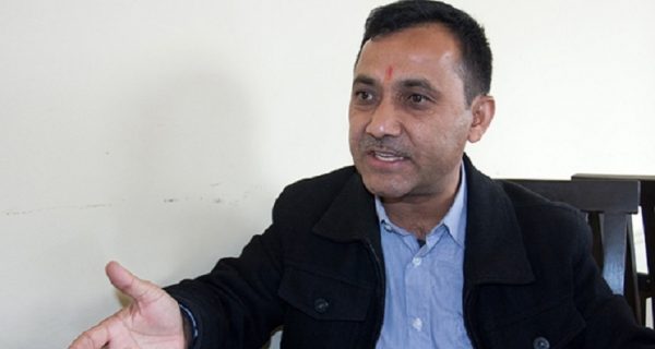 शर्माको घोषणा : गगनले प्रधानमन्त्रीमा दाबी गरे समर्थन गर्छु