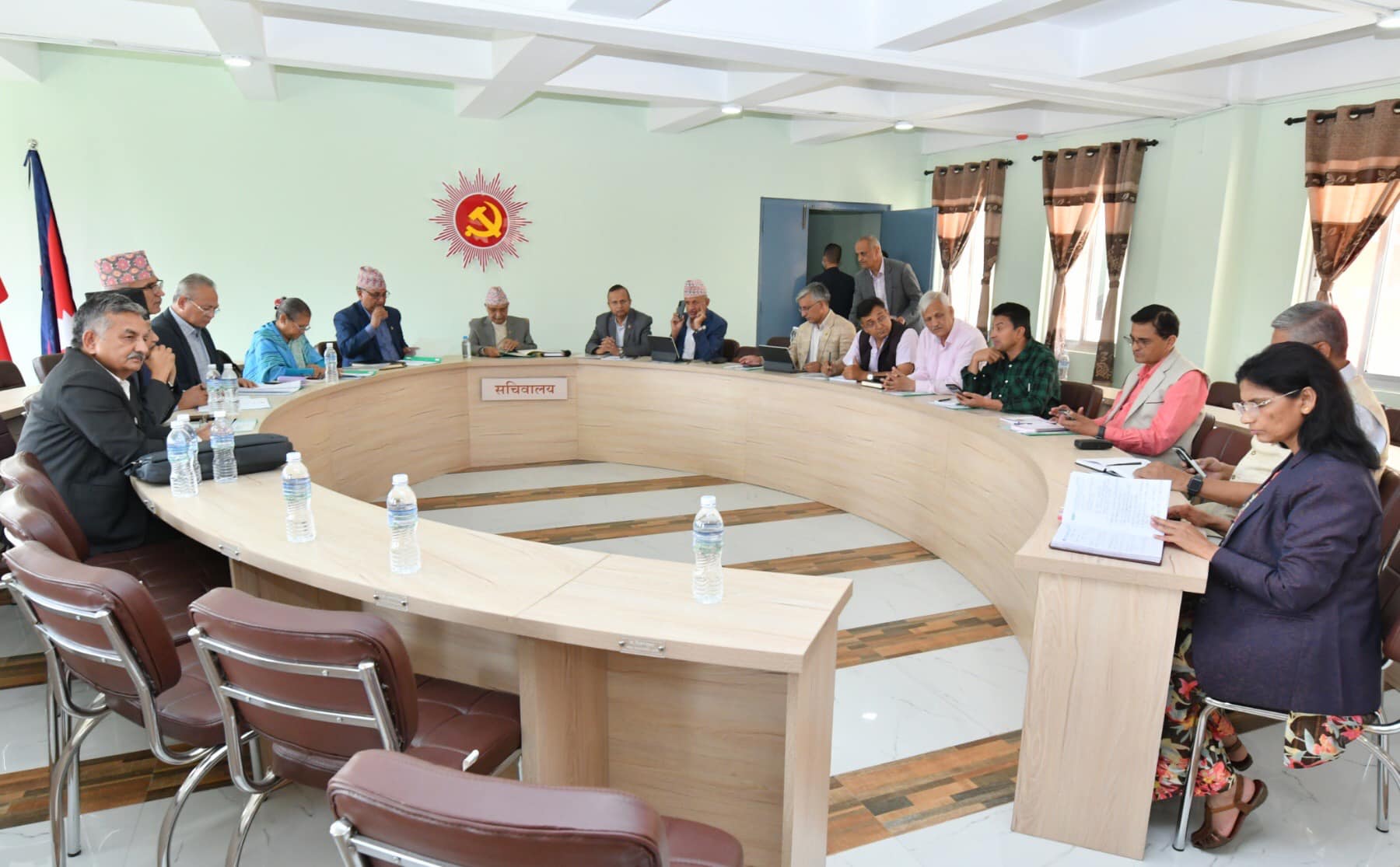 एमाले सचिवालय बैठक बस्दै, यस्ता छन् छलफलका एजेण्डा
