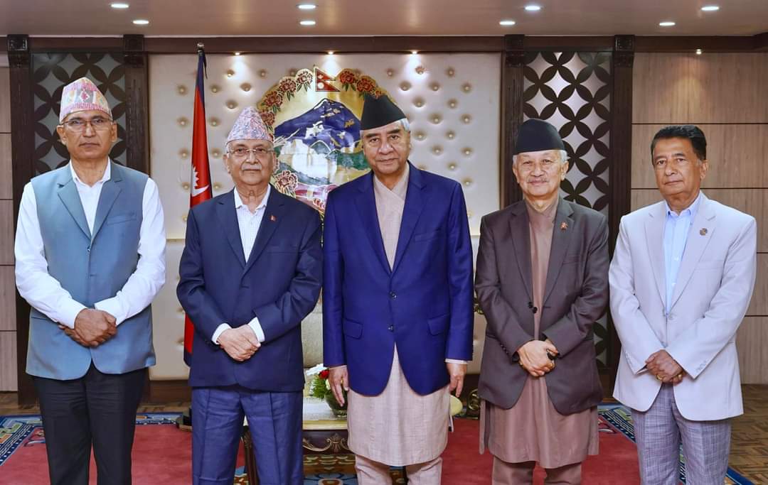 देउवासँग ओलीको गुनासो : राष्ट्रपतिको मानमर्दन गरियो