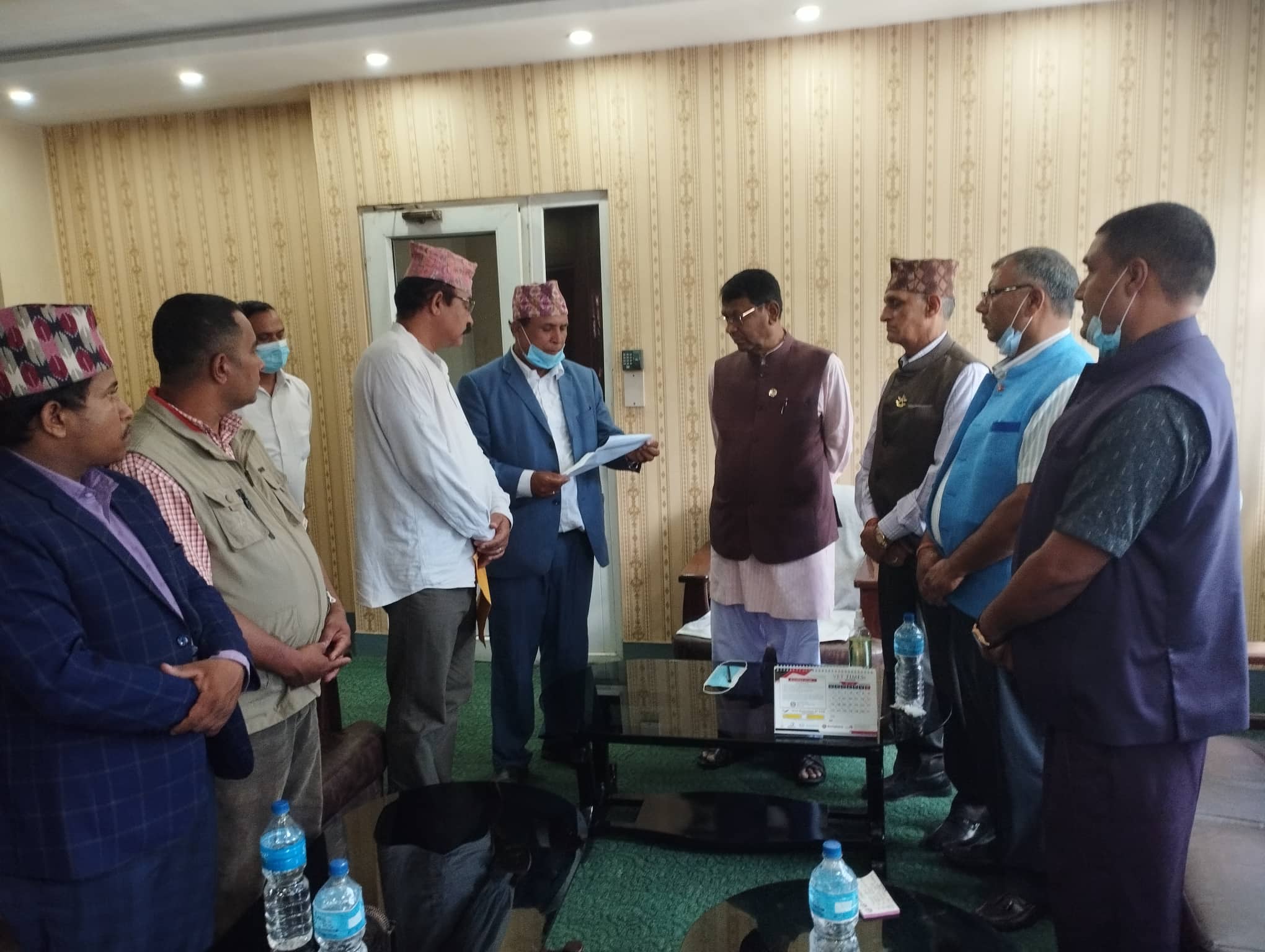 राप्रपाको दाेस्राे चरणकाे आन्दोलन, किसानको समस्या समाधानका लागि कृषिमन्त्रीलाई ज्ञापनपत्र