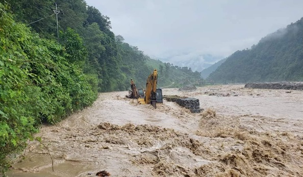 मेलम्ची तटीय क्षेत्रमा भारी वर्षा, सतर्कता अपनाउन आग्रह